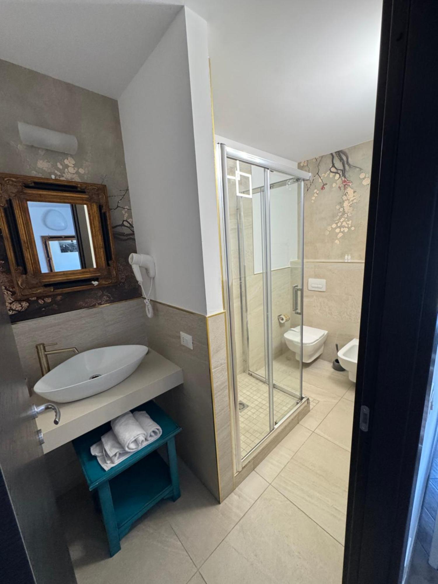Relais Al Porto Hotel Peschiera del Garda Buitenkant foto