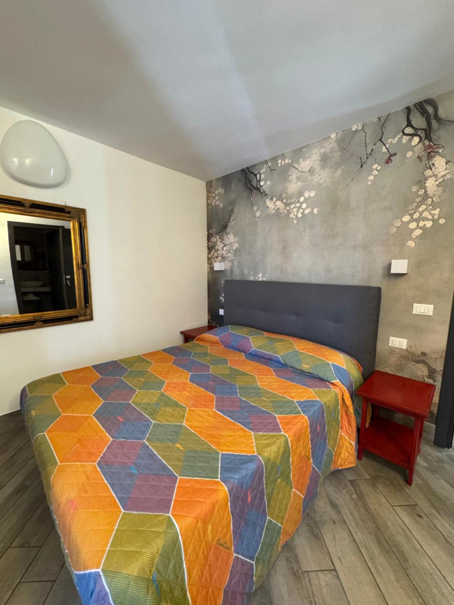 Relais Al Porto Hotel Peschiera del Garda Buitenkant foto