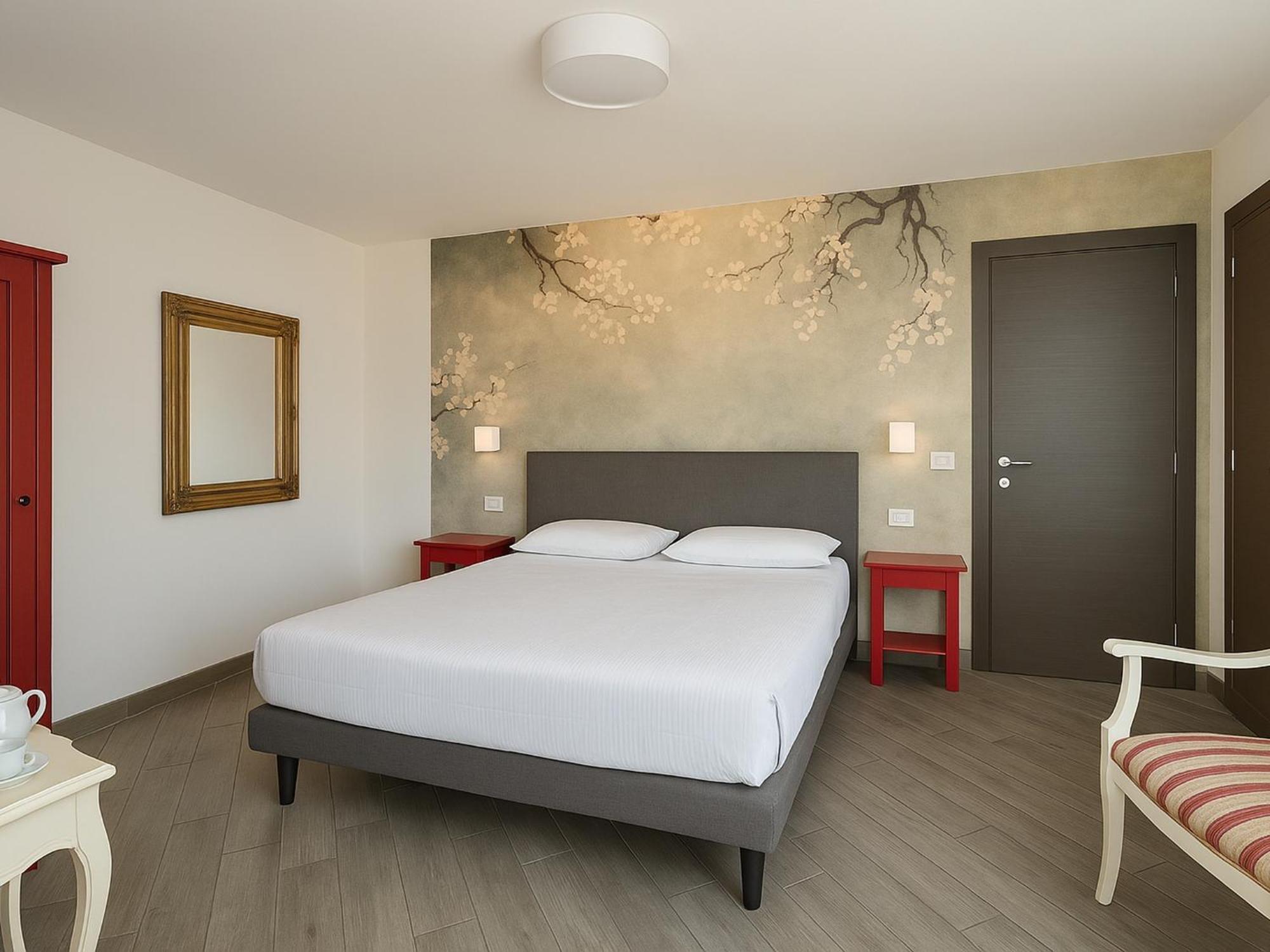 Relais Al Porto Hotel Peschiera del Garda Buitenkant foto